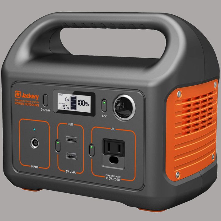 A Jackery Portable Power Station product still.