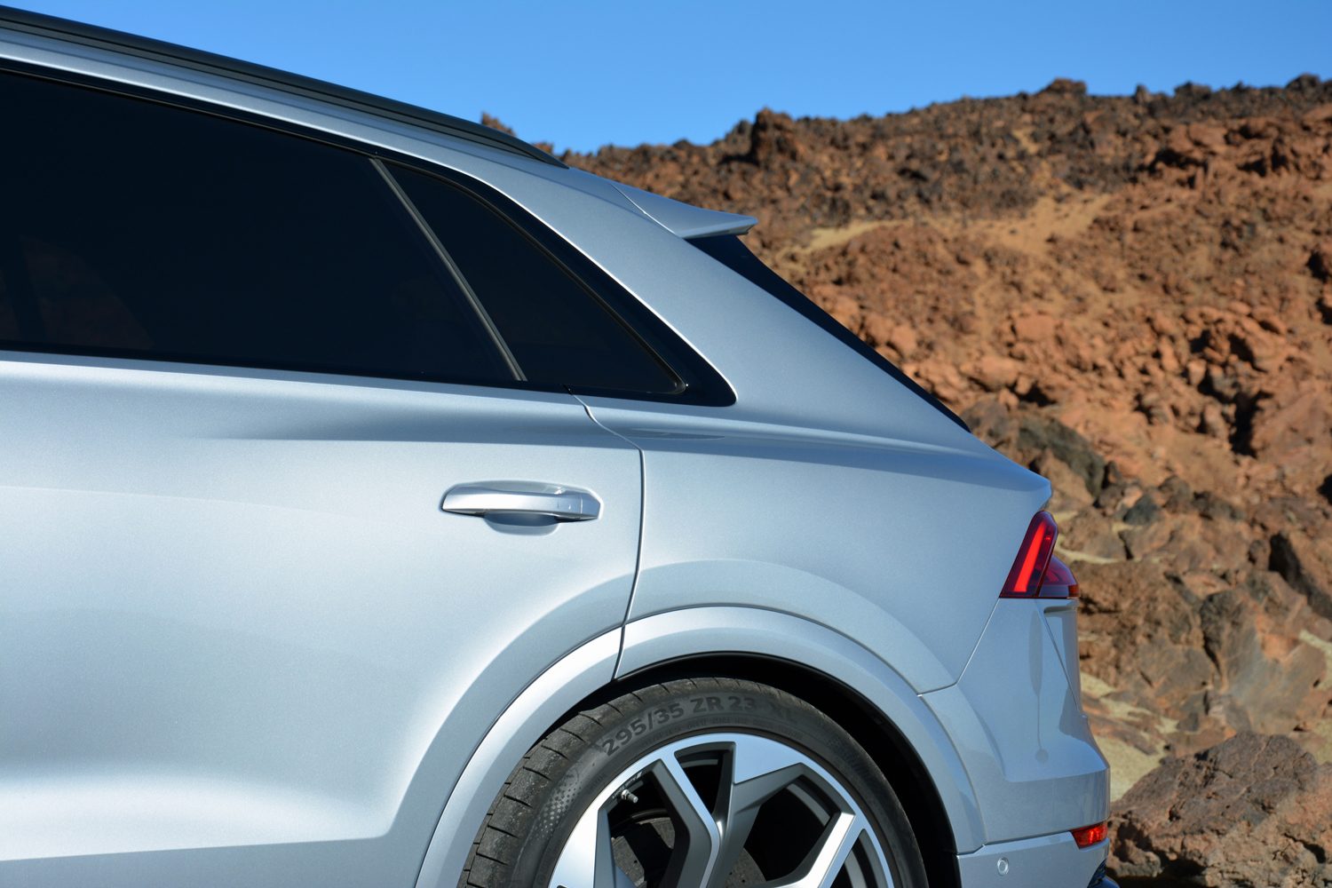2020 audi rs q8 review rg 10