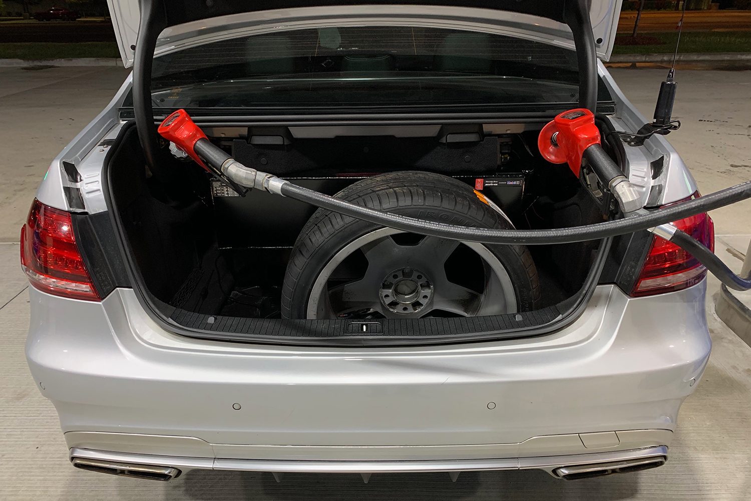 cannonball run record shattered in mercedes benz test fill of the fuel cell arne