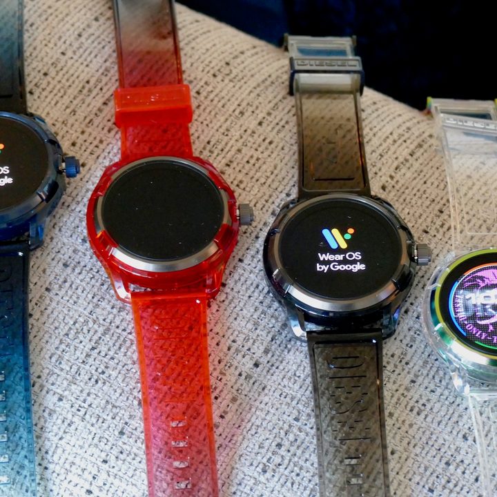 diesel on fadelite smartwatch news ces 2020 line colors