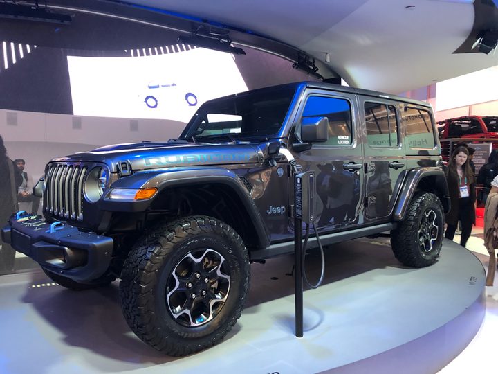 Jeep Wrangle 4XE plug-in hybrid at CES 2020