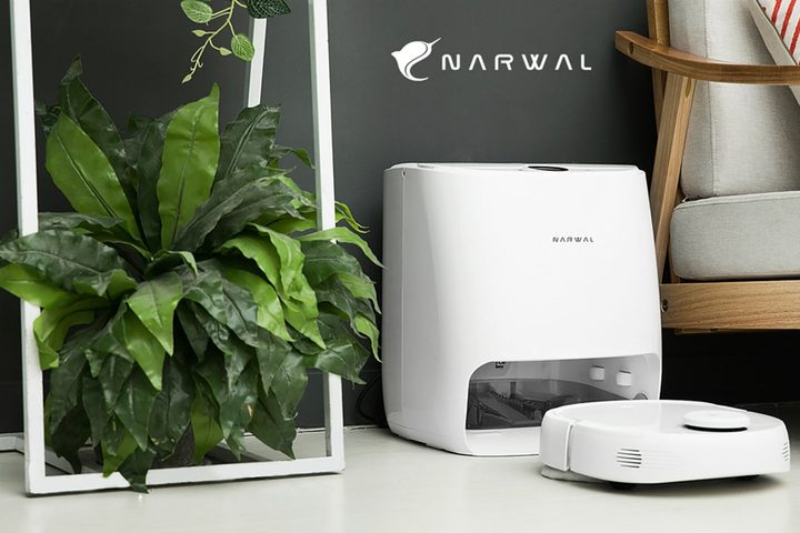 Narwal T10 self cleaning robot vac