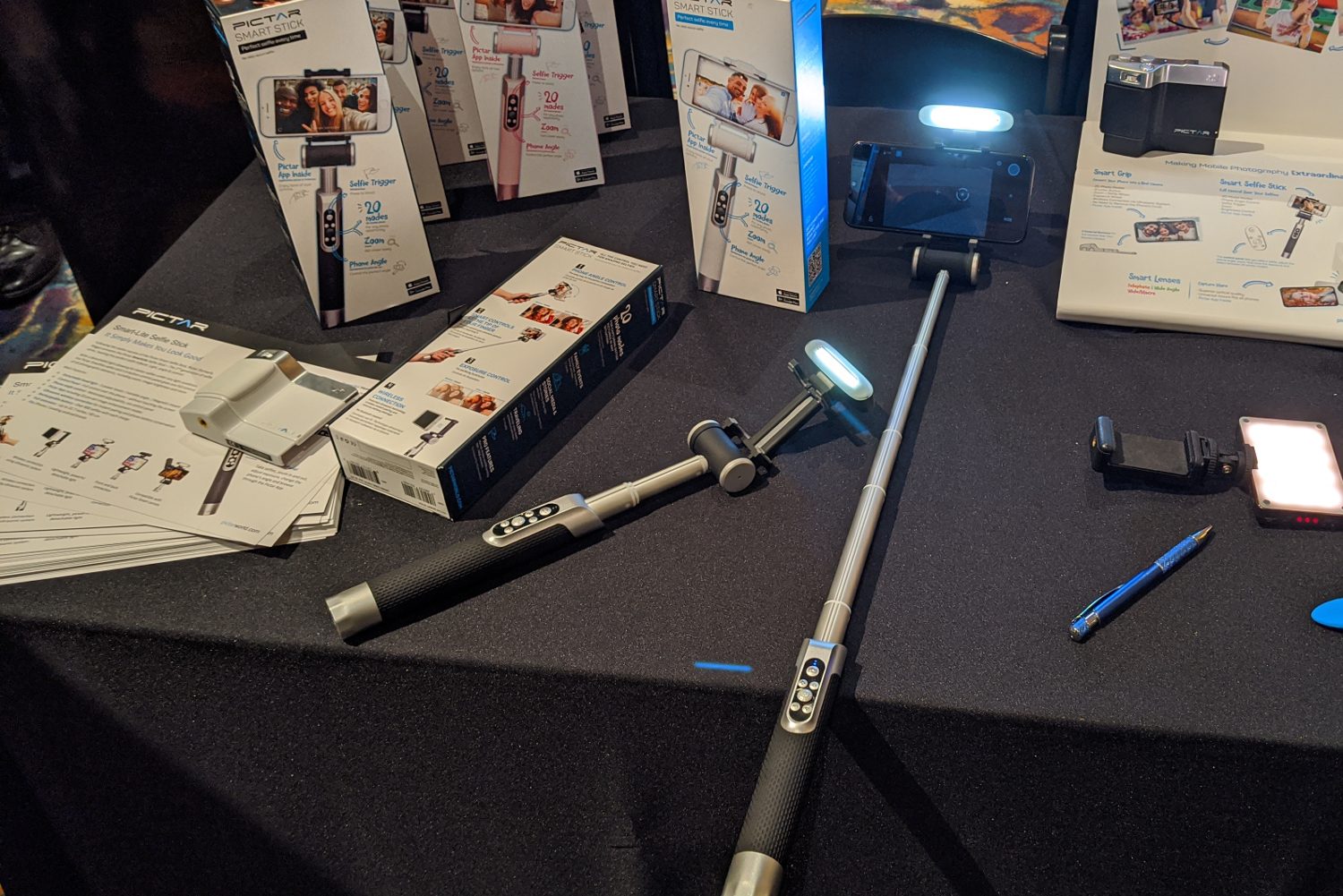 Pictar Smart Stick