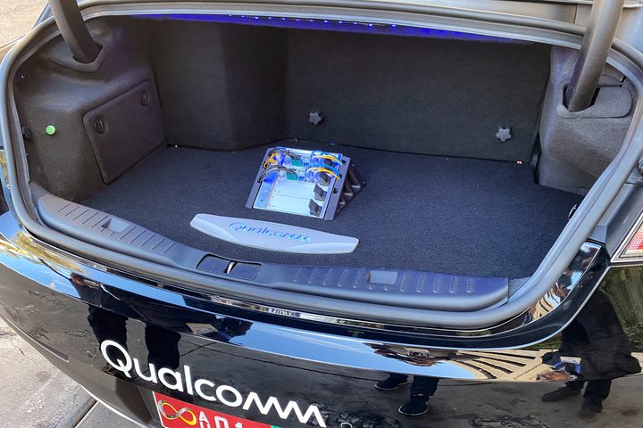 Qualcomm's trunk-based Snapdragon Ride unit at CES 2020