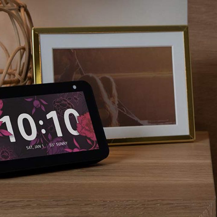 Echo Show 5 compact display