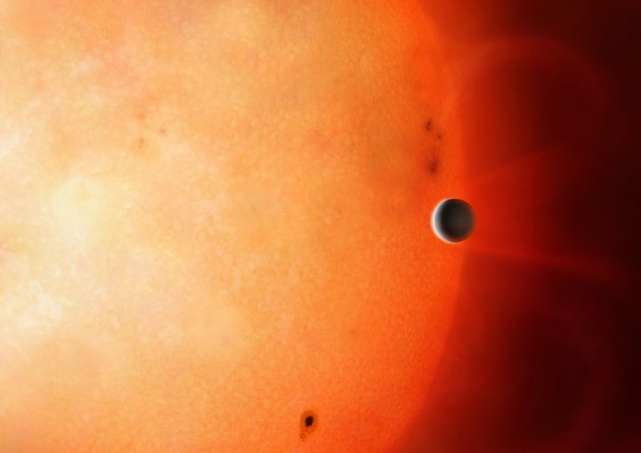 Artist&rsquo;s impression of a hot Jupiter orbiting close to a star