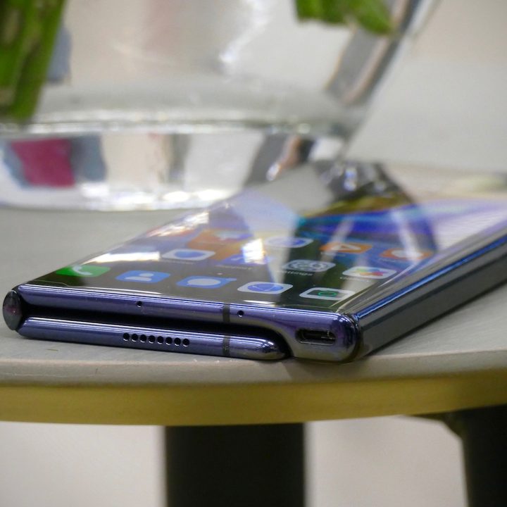 huawei mate xs hands on features price photos video release date folded charging