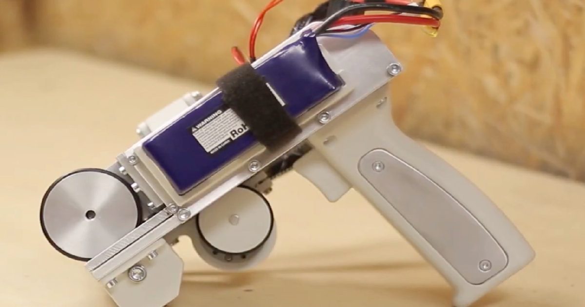 Terrifying handheld blaster can fire playing cards at 120 miles per ...
