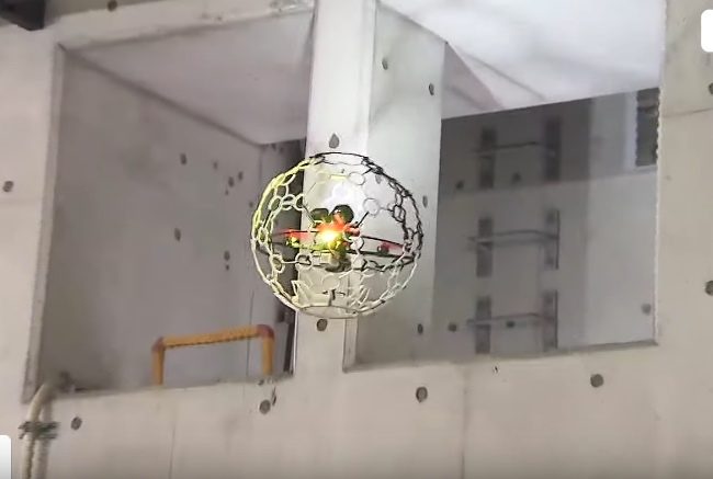 Tokyo Metro's inspection drone.