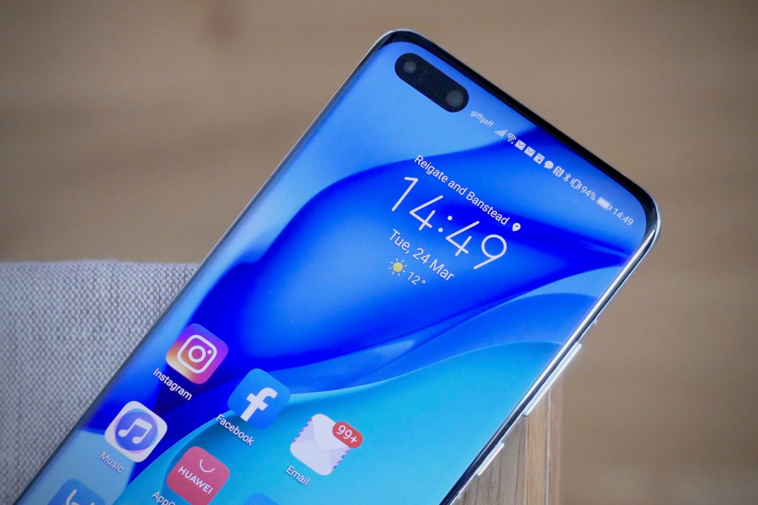 huawei p40 pro hands on features price photos release date selfie camera