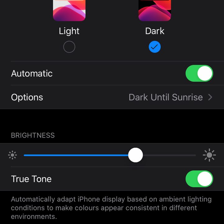 iOS 13 Dark Mode