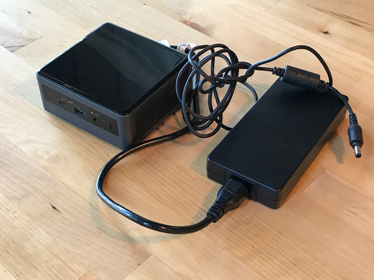 Intel Frost Canyon NUC