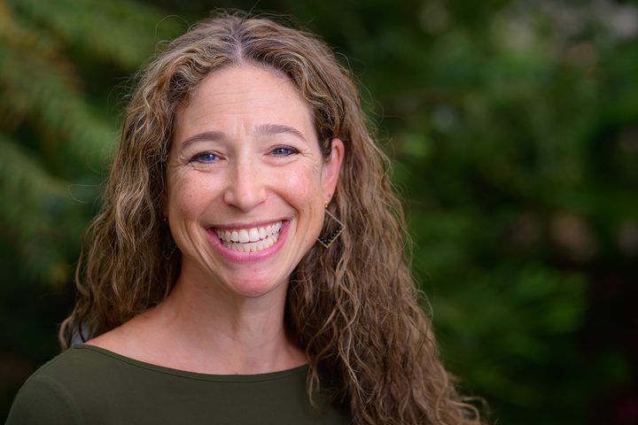Dr. Meredith Gore