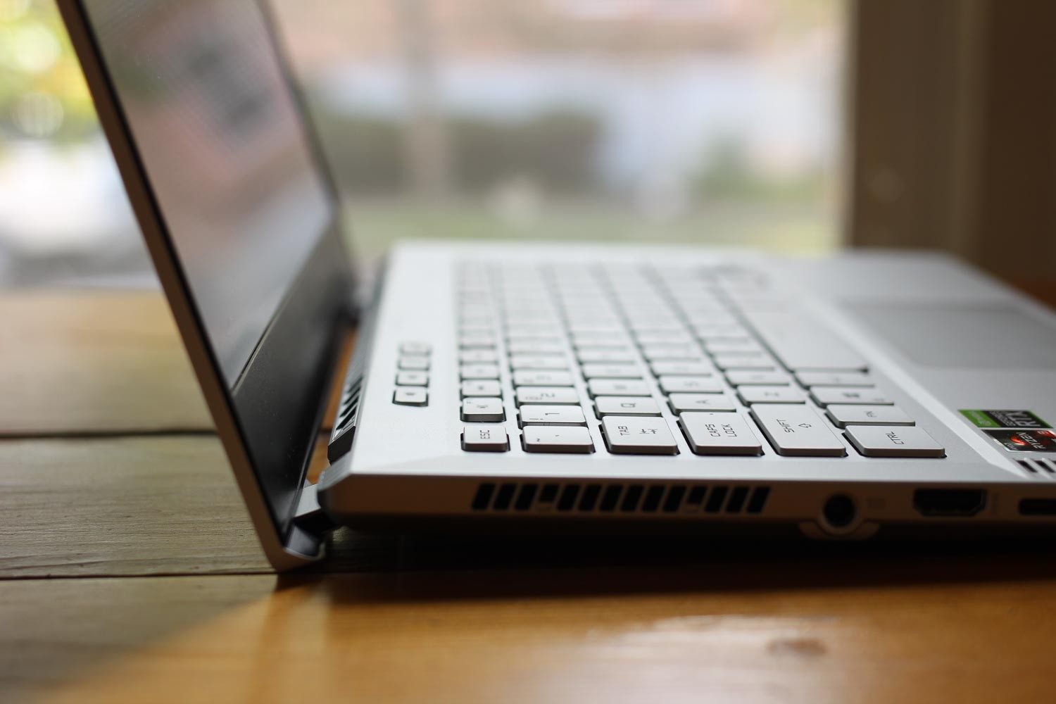 ROG Zephyrus side view showing keyboard.