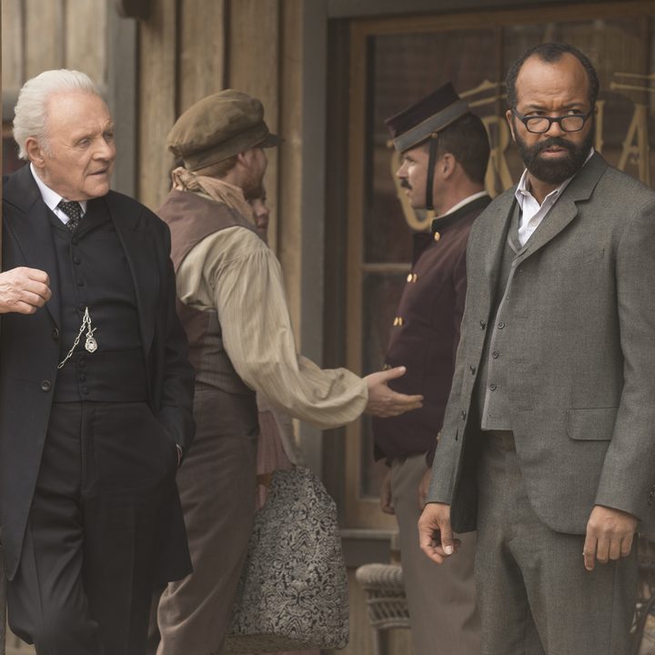 season2 episode 7 outside scene