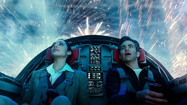 Gal Gadot and Chris Pine in Wonder Woman 1984
