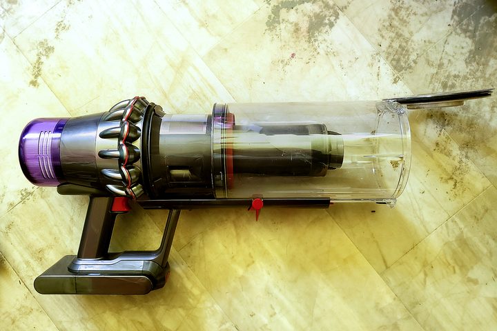 Dyson V11 Outsize canister open