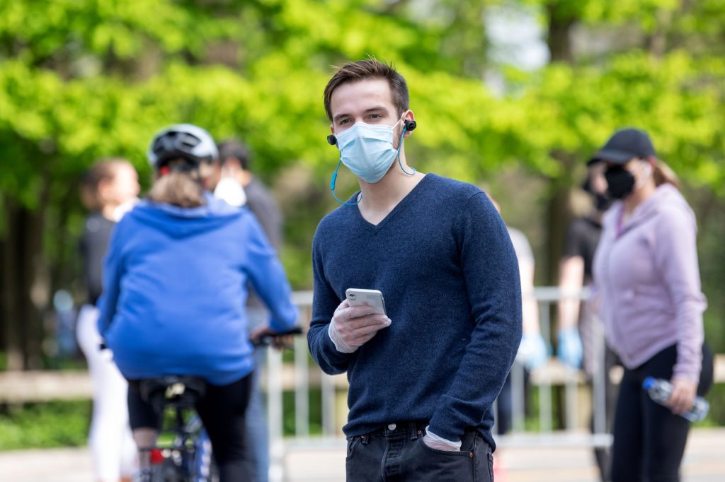 Man wearing a face mask