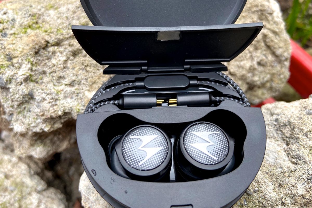 Motorola Tech3 True Wireless Earbuds