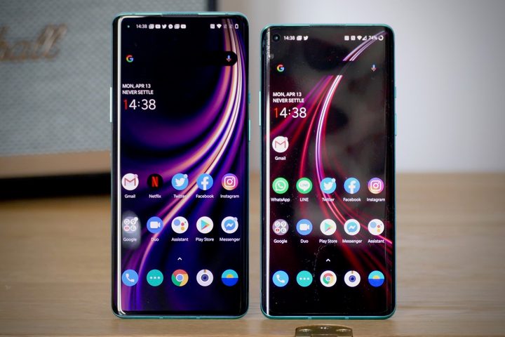 OnePlus 8 Pro and OnePlus 8 Screen