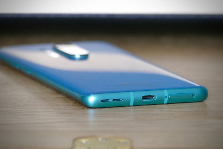 OnePlus 8 Pro Charge