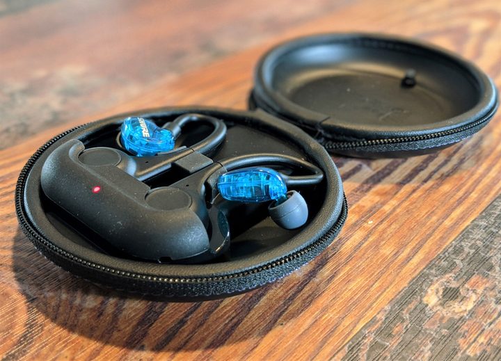 Shure AONIC 215 earphones case