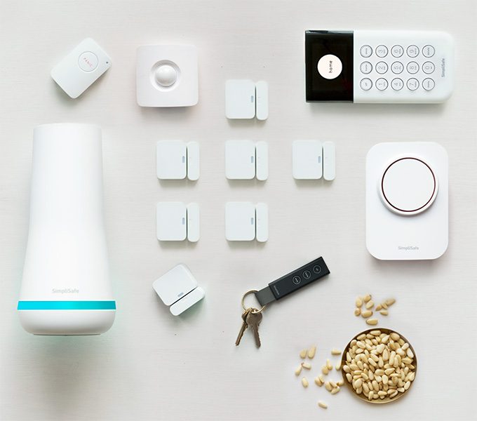 SimpliSafe refurbished sale - SimpliSafe 13-Piece Home Security System