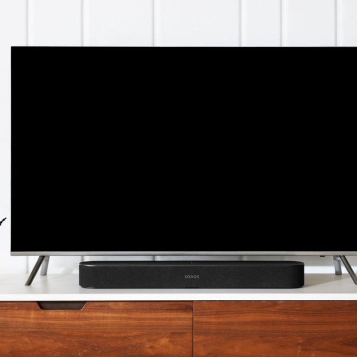 Sonos Beam under a TV.