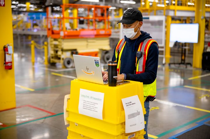 amazon employee wearing mask