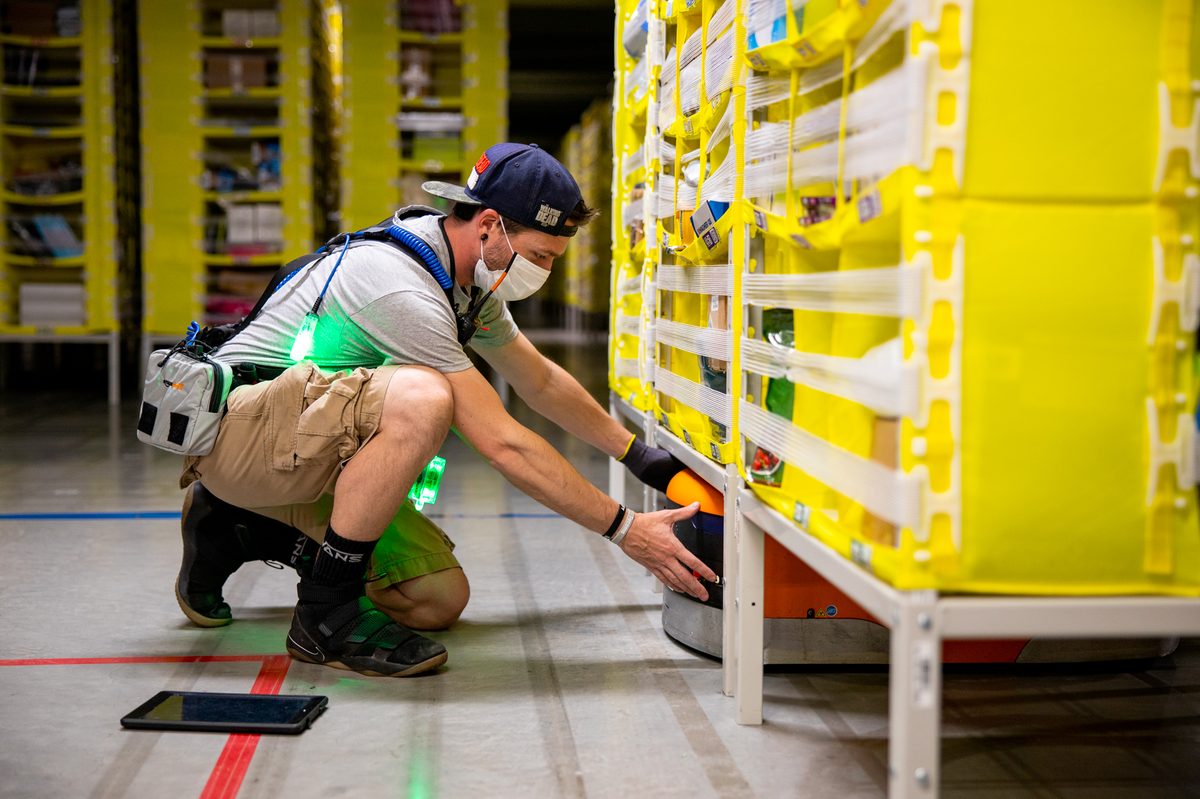amazon employee wearing mask