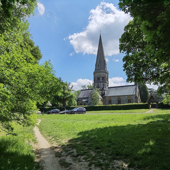 samsung galaxy s20 ultra vs huawei p40 pro camera zoom comparison wide angle church