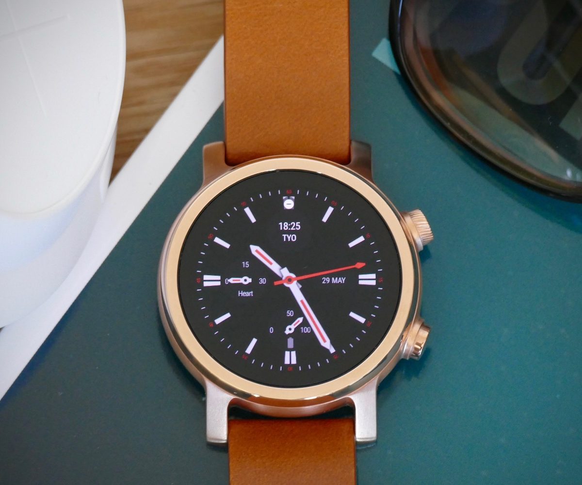 Moto 360 watch face