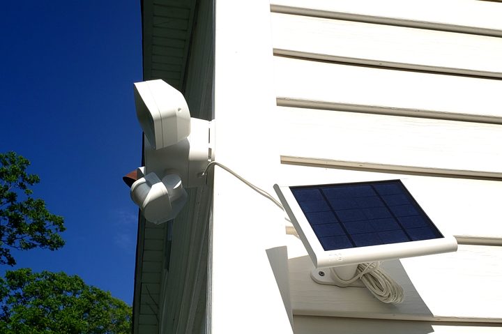 Ring Smart Lighting Solar Floodlight and solar panel