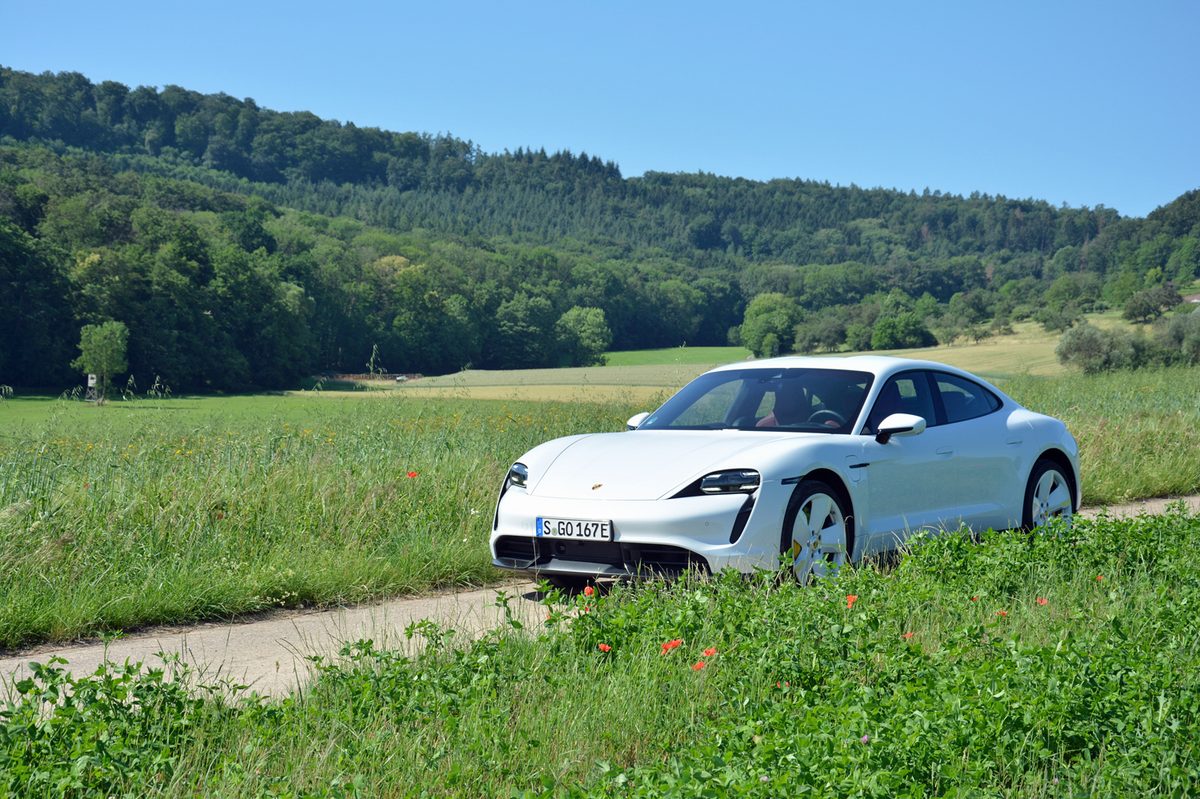2020 Porsche Taycan Turbo S