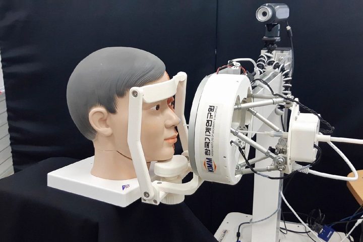 robot nose swab 1