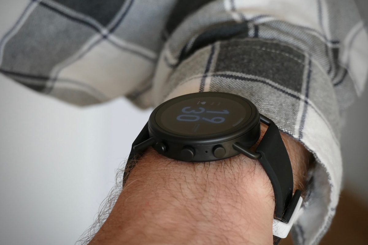 Skagen Falster 3 X by Kygo on wrist side