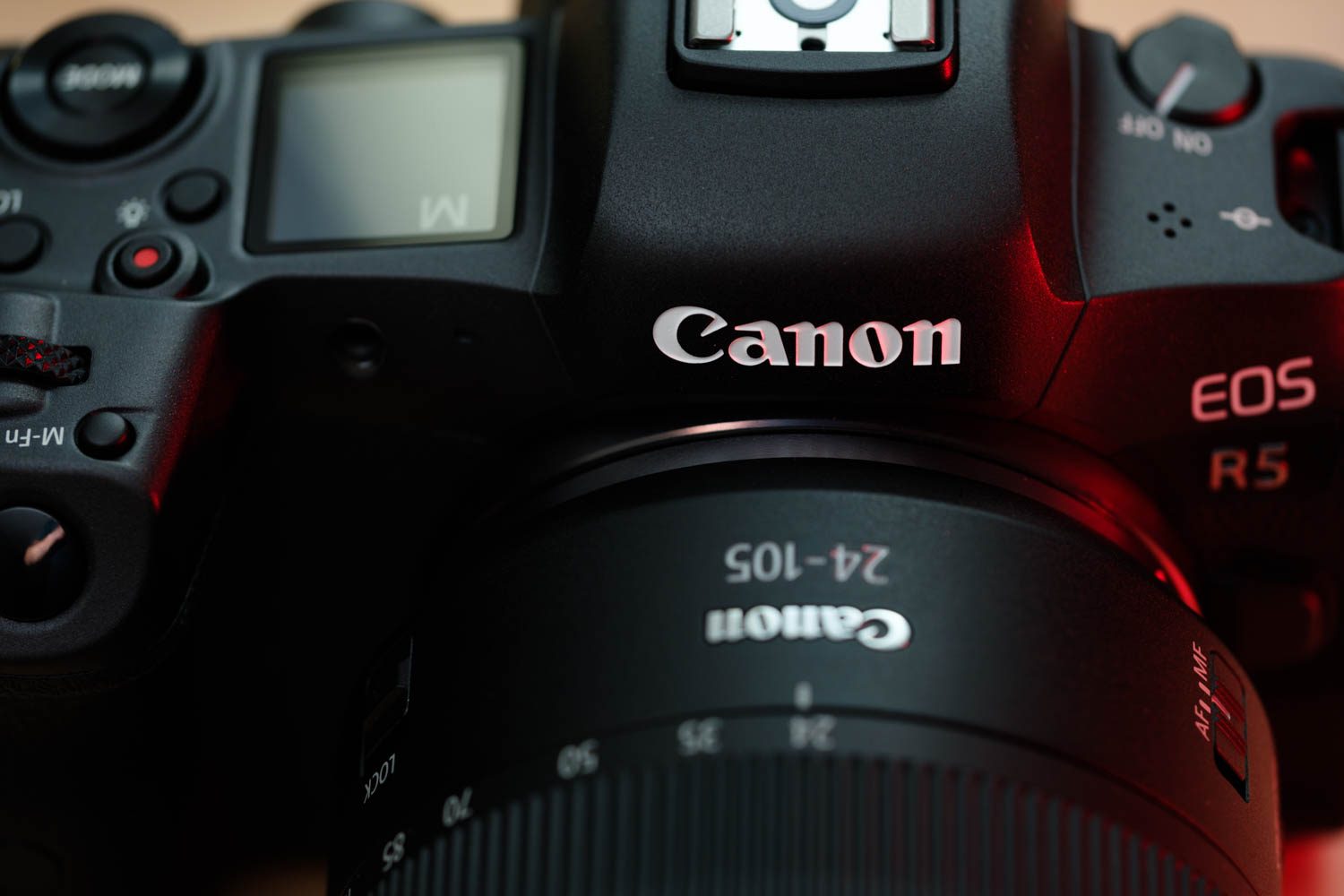 Canon EOS R5 product photo