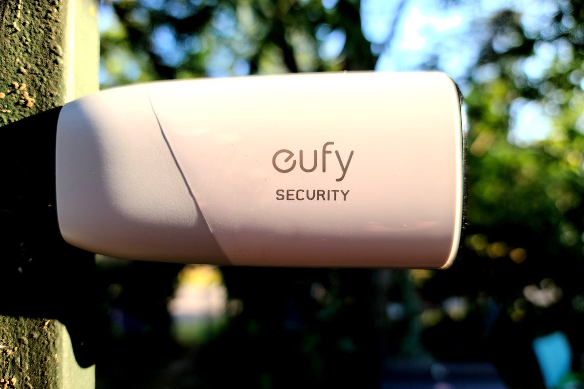 eufyCam 2 Pro outside
