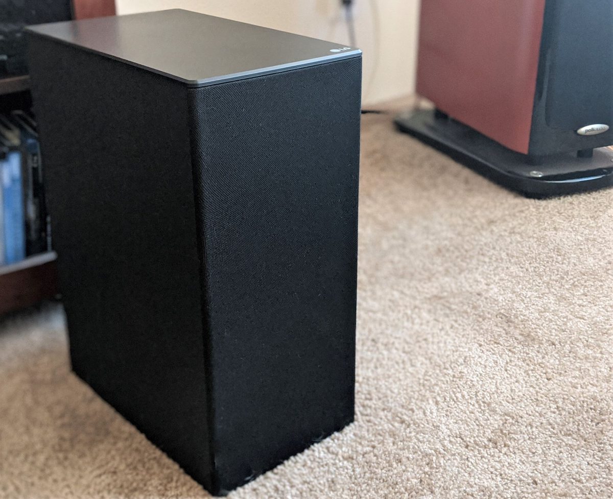 LG SN7Y soundbar subwoofer