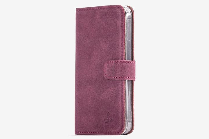 Photo shows iPhone SE 2016 in Snakehive vintage leather wallet in plum