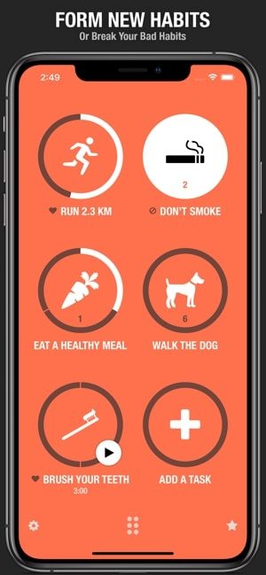 Screenshot of Streaks app with icons for various habits like stop smoking or walk the dog, and text saying 'Form new Habits'