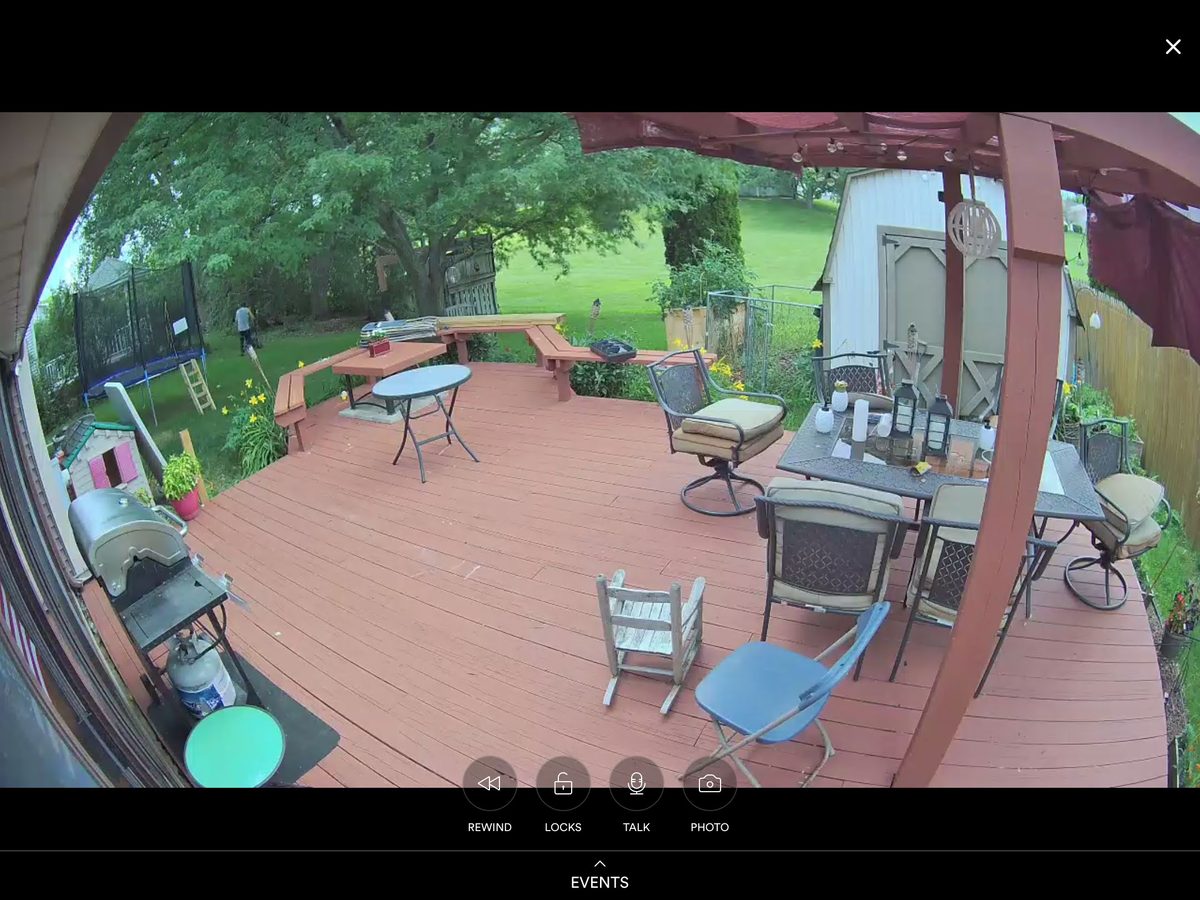 Screenshot of the Vivint app.