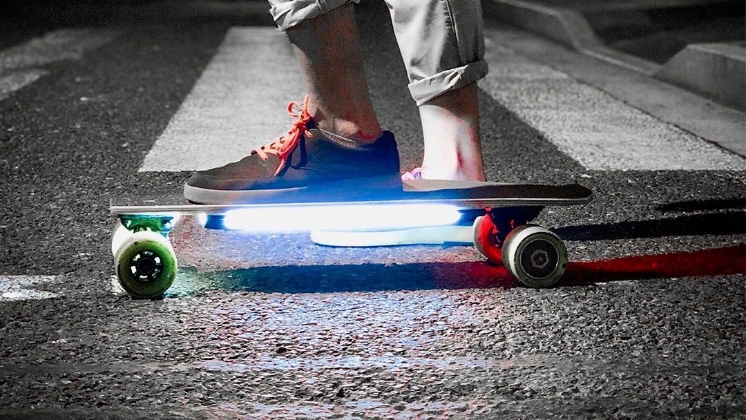 Screenshot of the Blink S-R w/rider at night