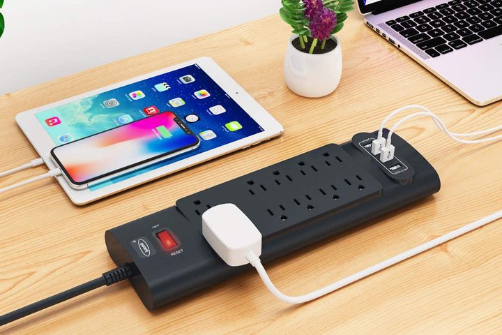 Bototek Surge Protector and Power Strip