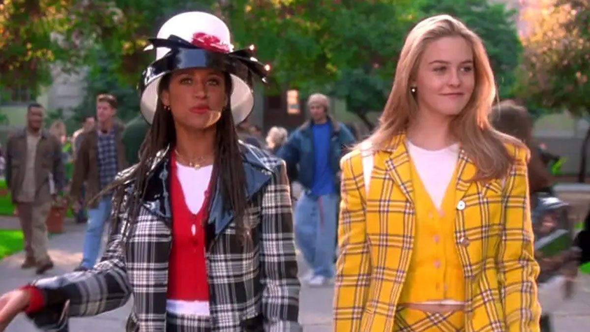 Stacey Dash and Alicia Silverstone in Clueless.