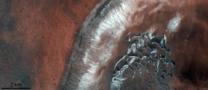 Dune fields in the Green Crater of Mars