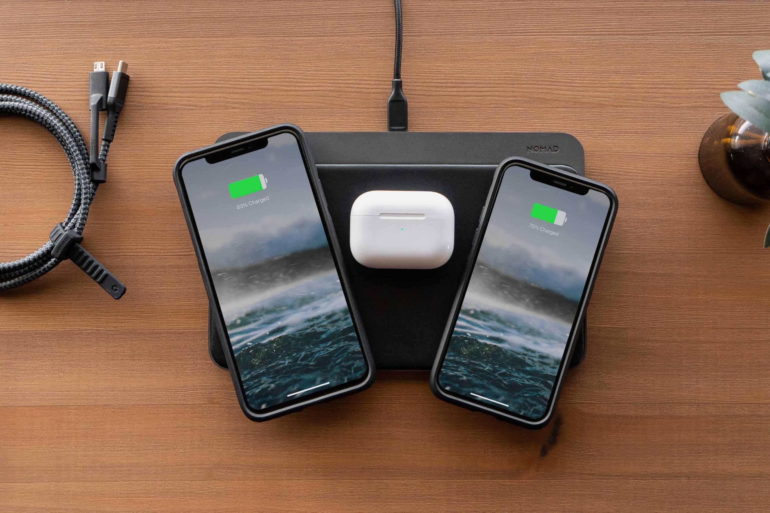Nomad Base Station Pro
