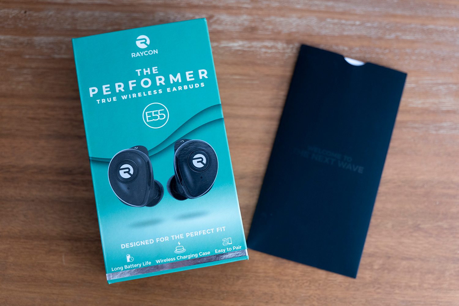 raycon earbuds e55 the performer review 3