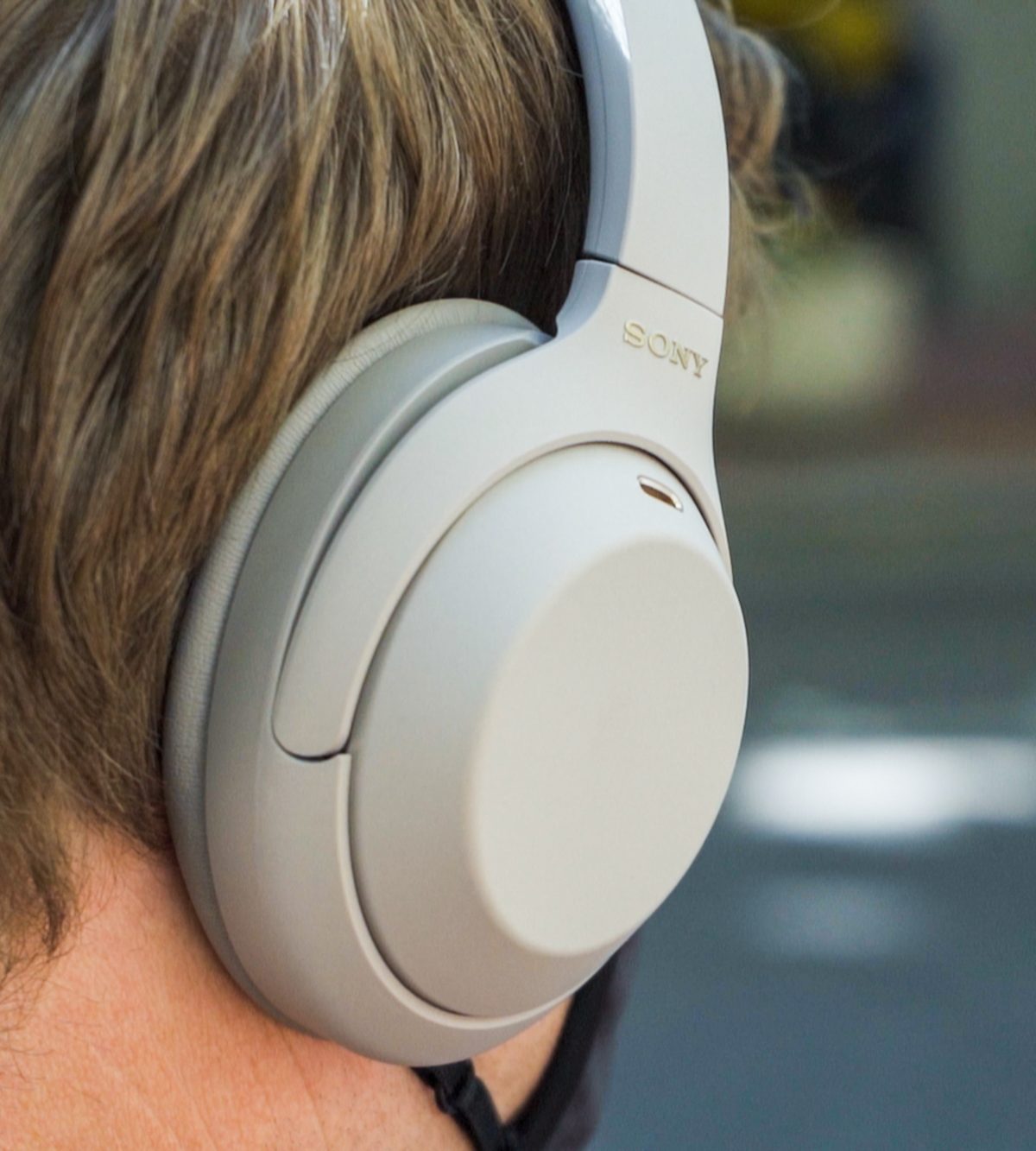 Sony WH-1000XM4