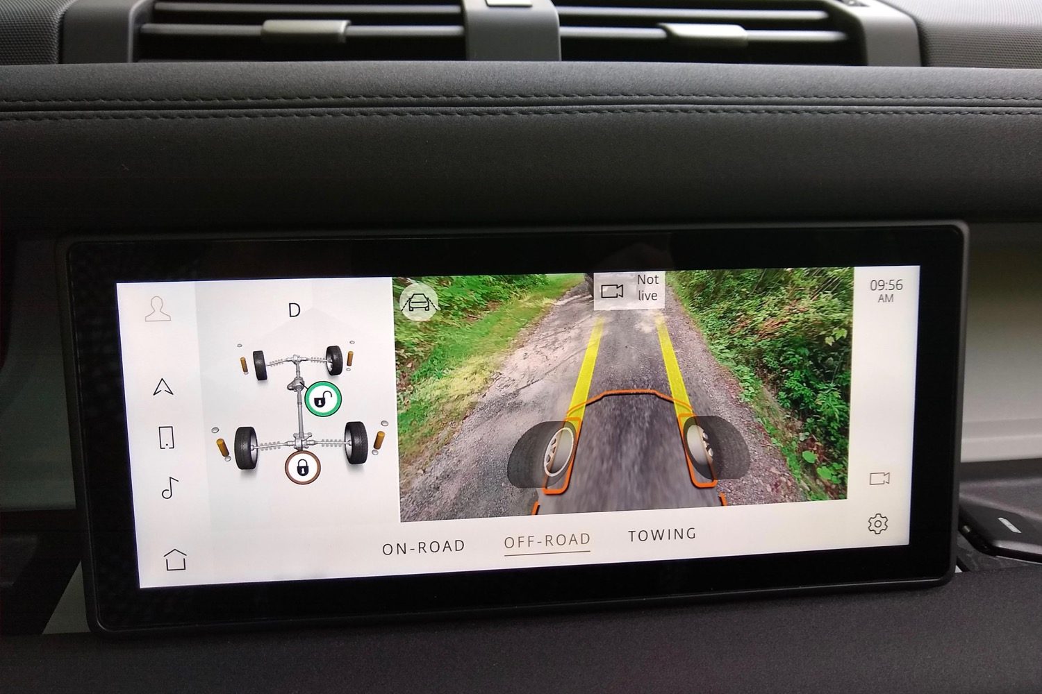 2020 Land Rover Defender ClearSight Ground View
